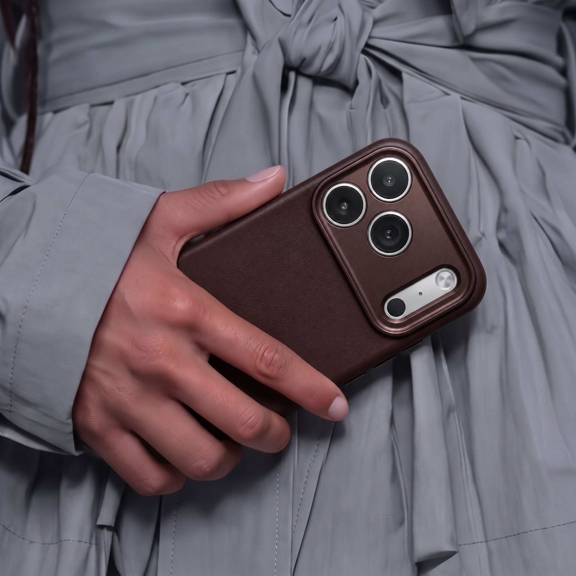Leather Case iPhone 18 Pro | Chocolate Brown | DECODED – Decoded