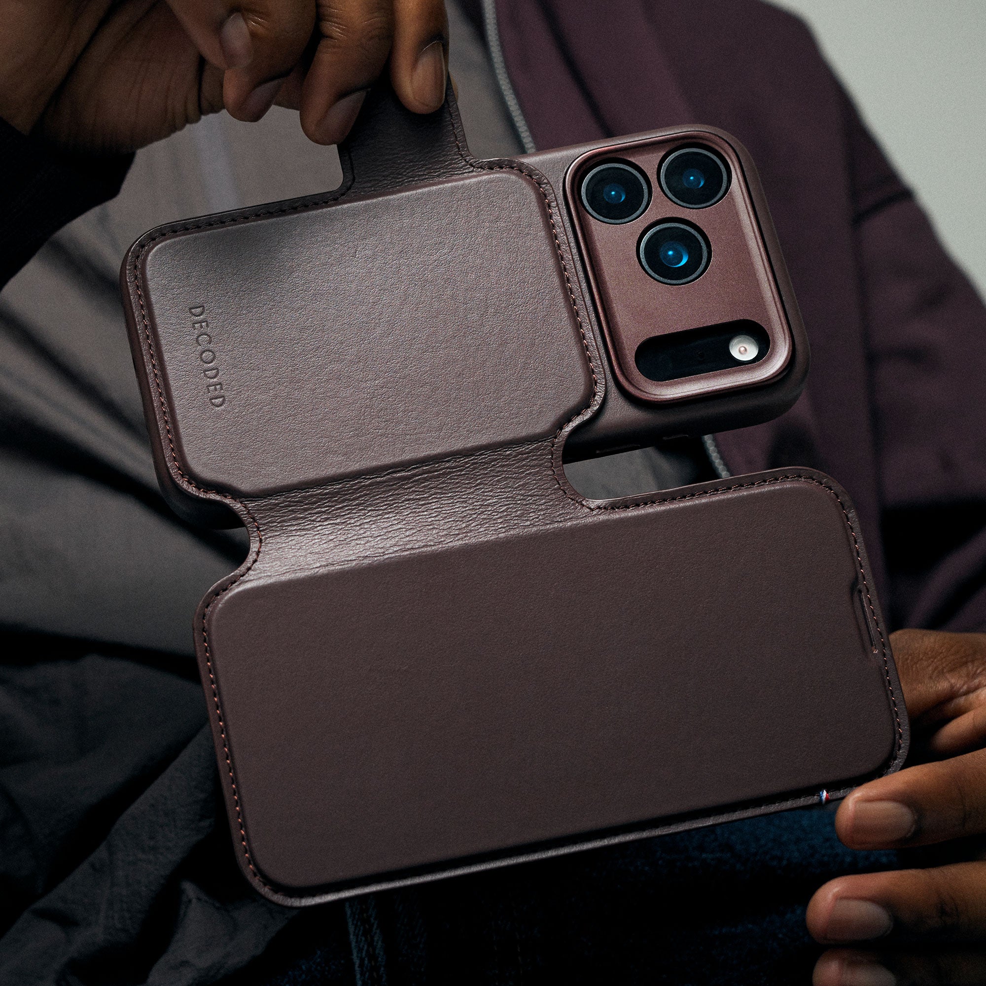 Leather Detachable Wallet Case iPhone 17 Pro Max Chocolate Brown