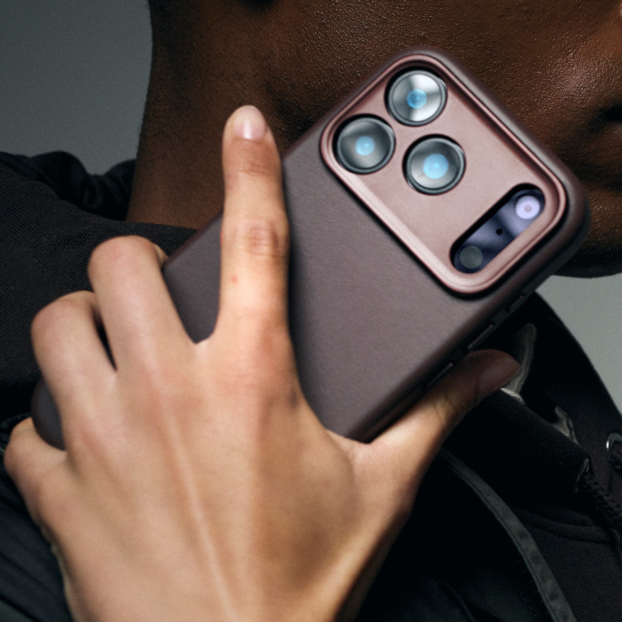 Leather Case iPhone 17 Pro Max - Chocolate Brown - DECODED – Decoded