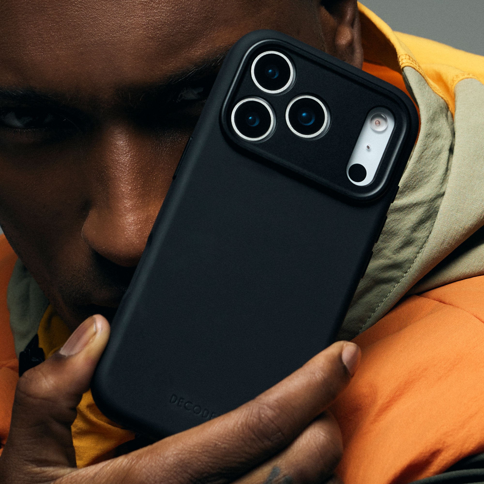 AntiMicrobial Silicone Case iPhone 17 Pro - Phantom Black