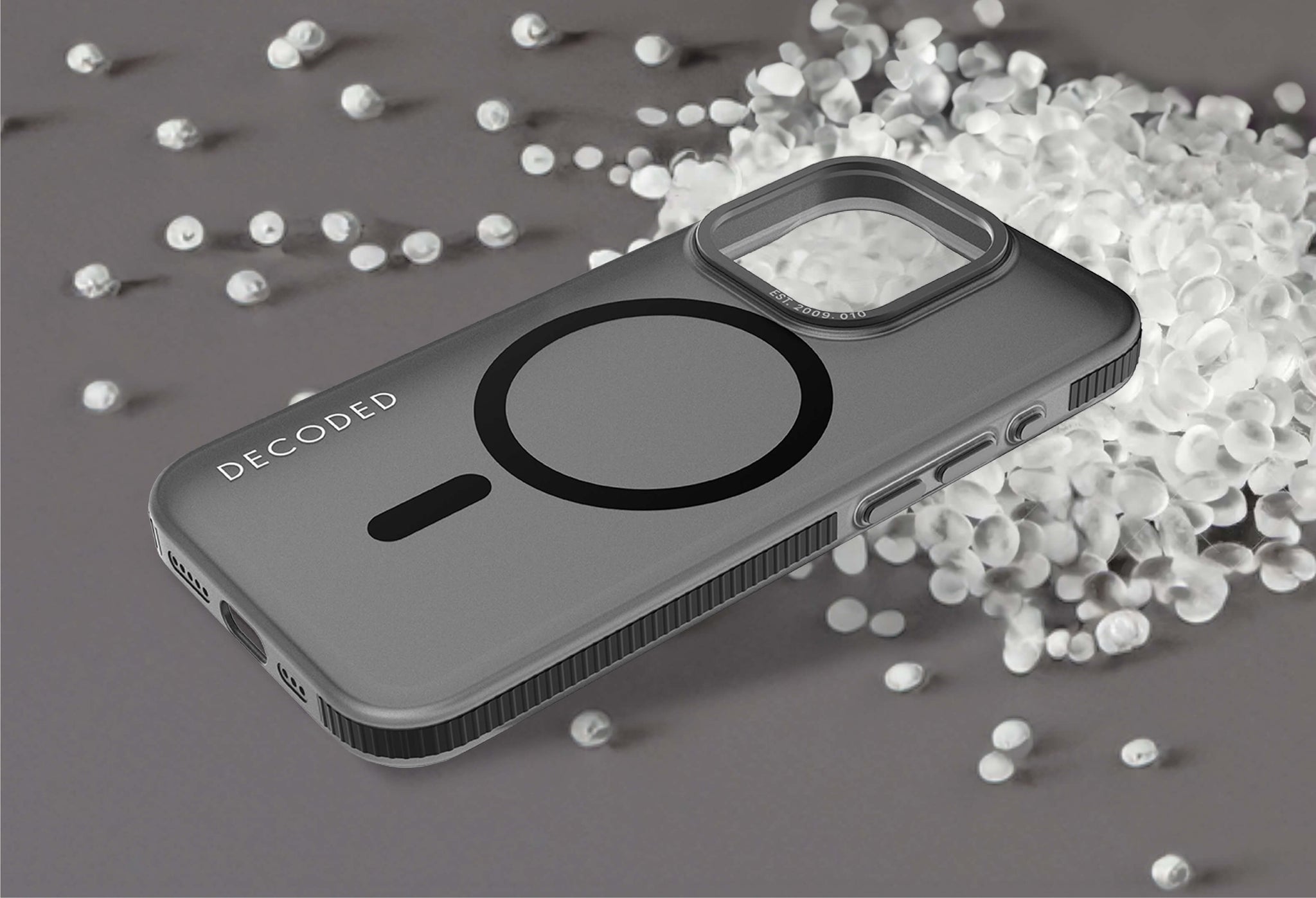 Recycled Plastic Grip Case iPhone 15 Pro Max - Transparent Black
