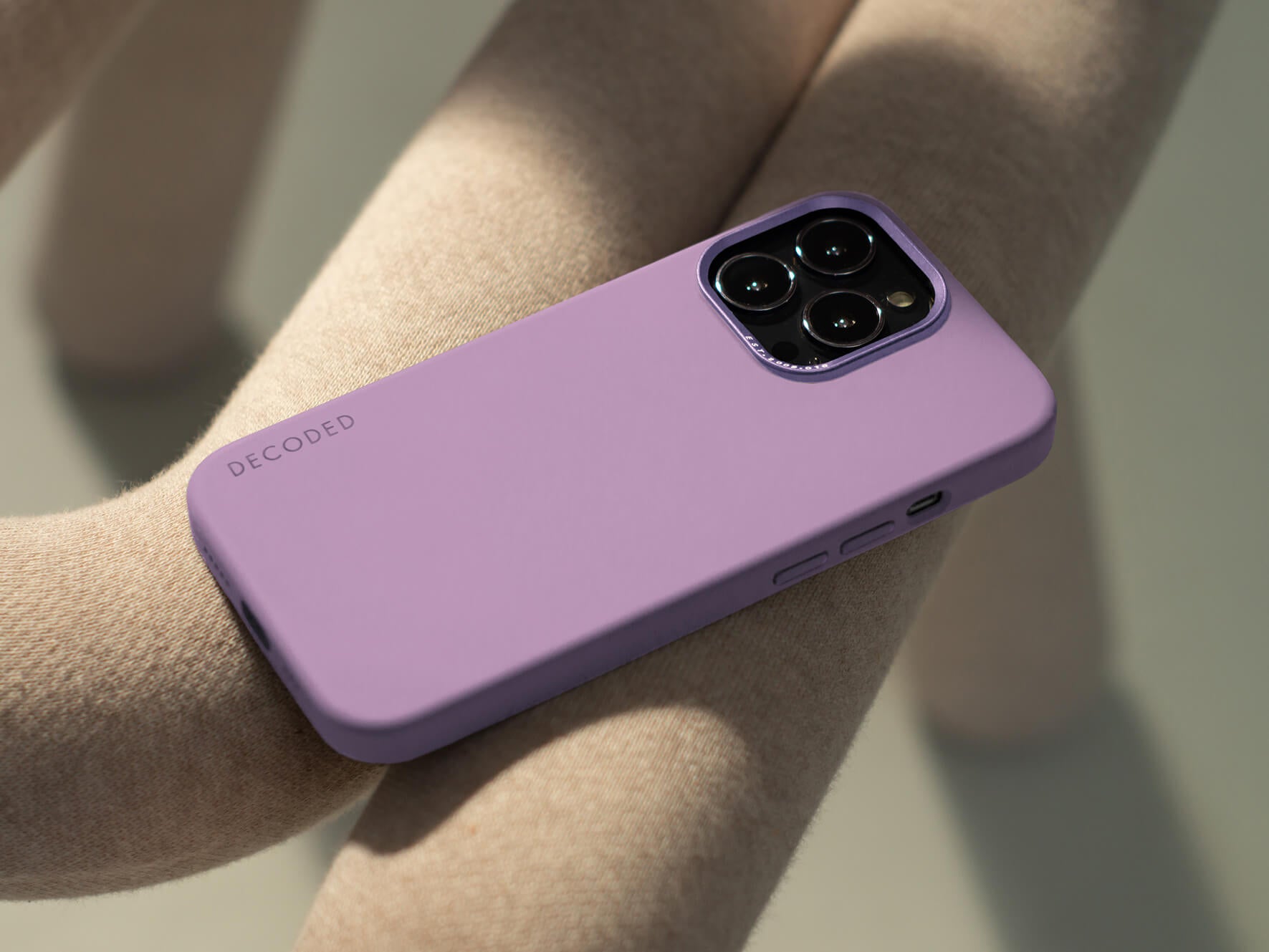AntiMicrobial Silicone Back Case iPhone 14 Pro Max - Lavender