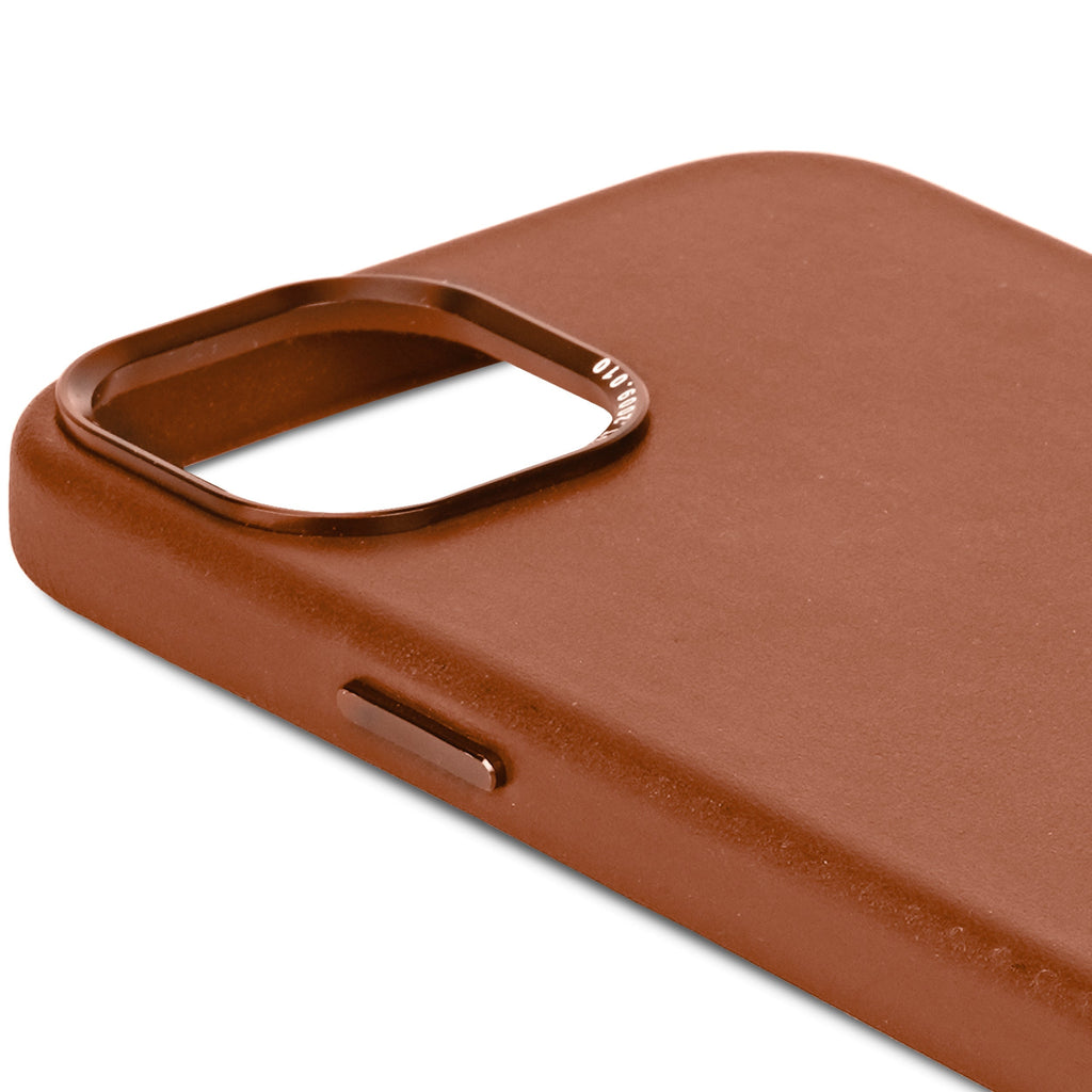 i15 Plus Leather Back Cover