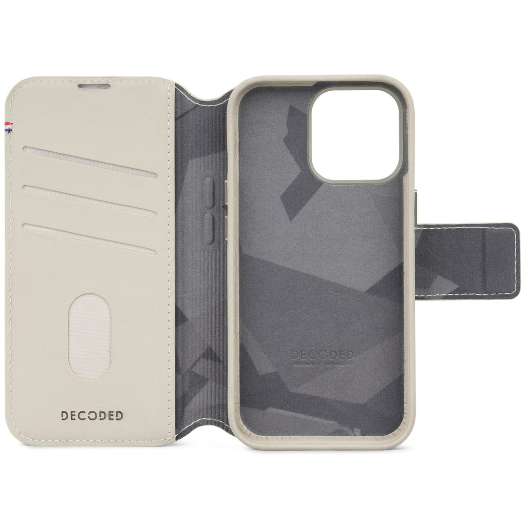 i15 Pro Max Leather Detachable Wallet