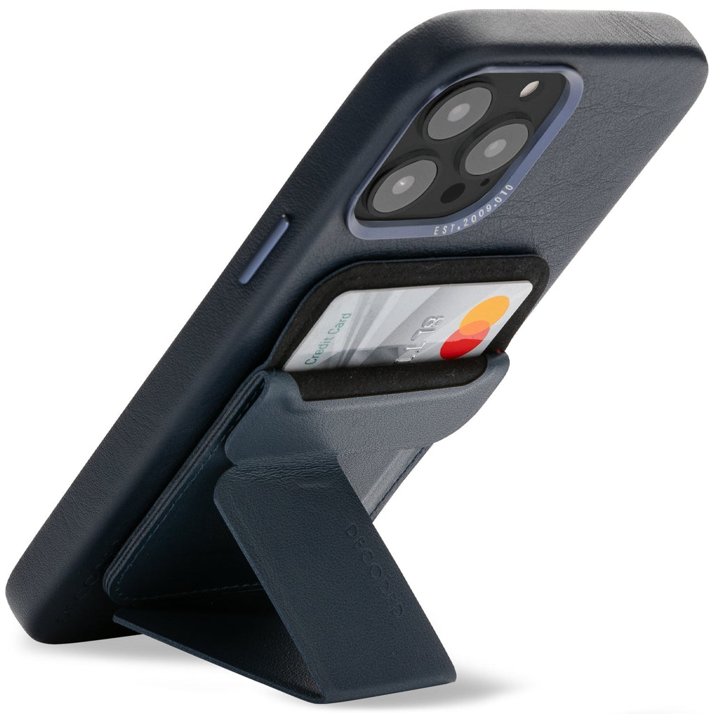 MagSafe Card/Stand Sleeve