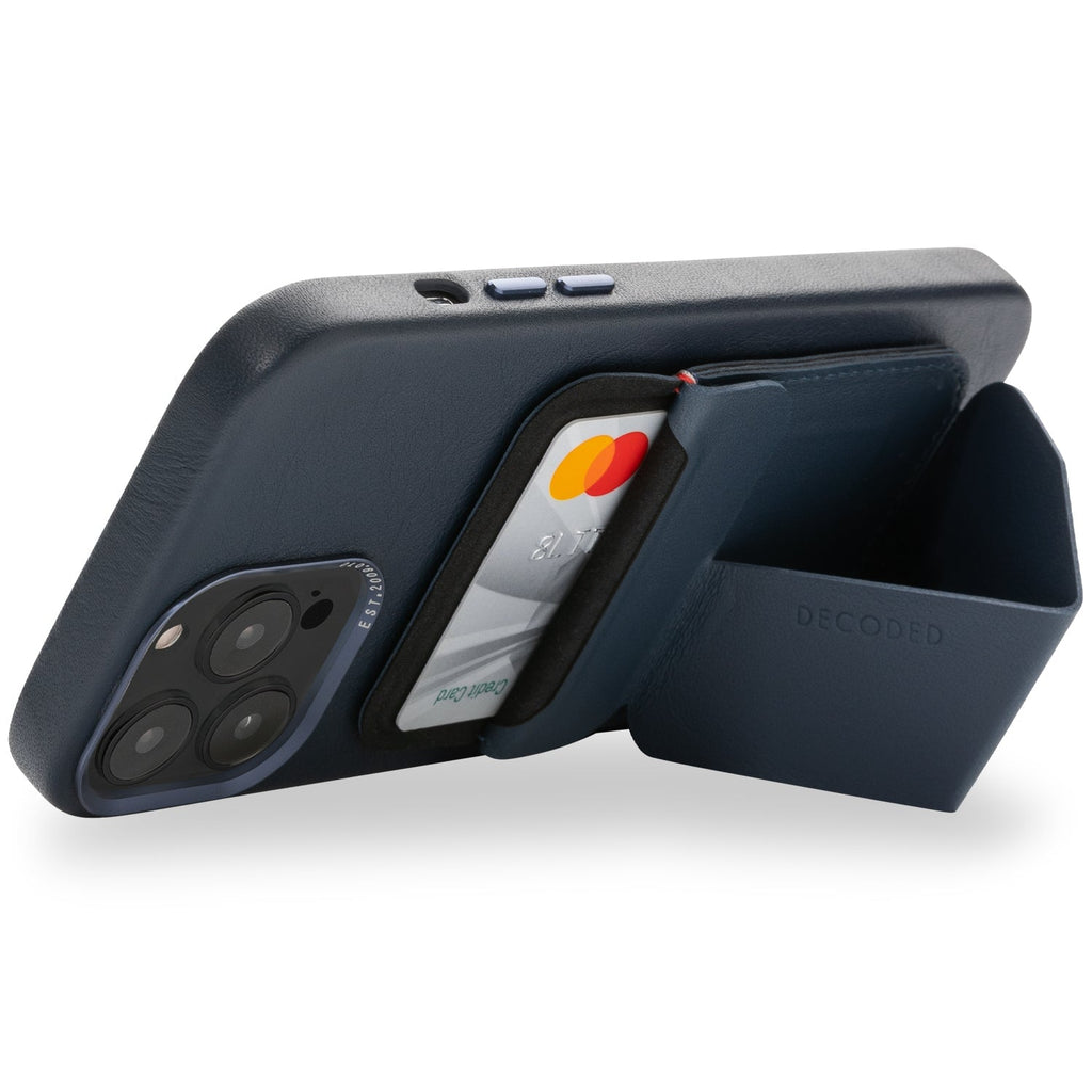 MagSafe Card/Stand Sleeve